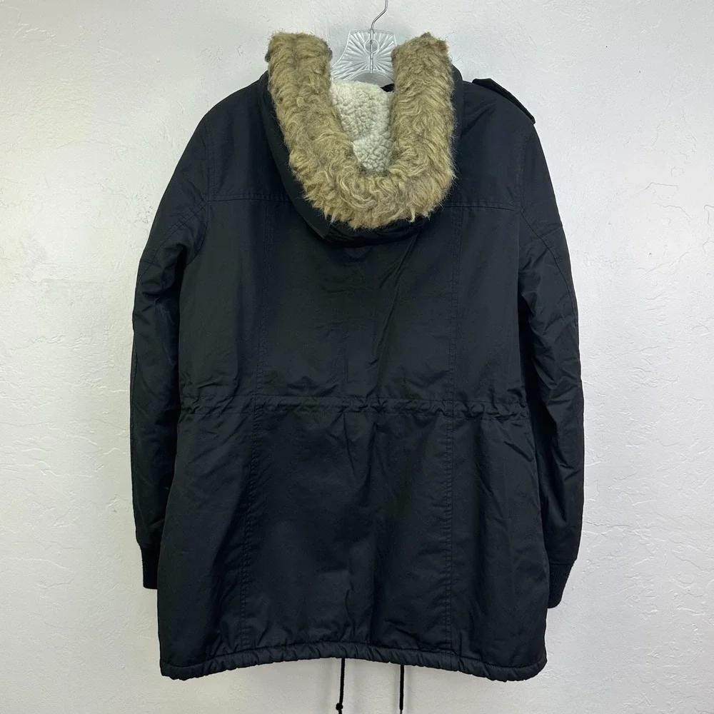 Levis Jacket Mens Large Black‎ Sherpa Lined Parka Faux Fur Hood Quilted Coat